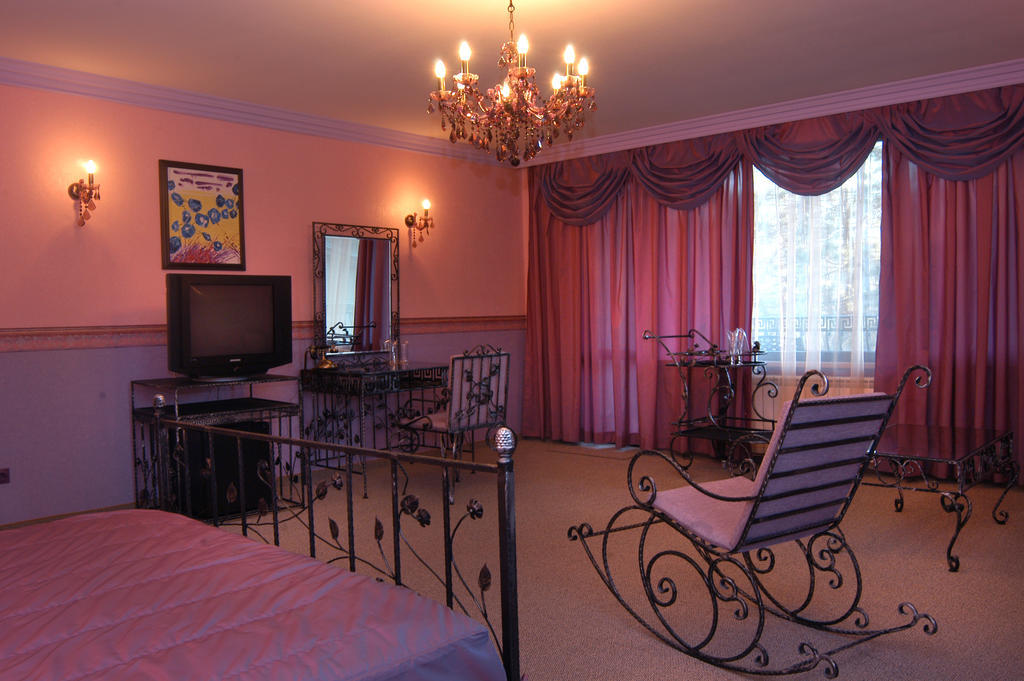 Hotel Unikat Welingrad Zimmer foto